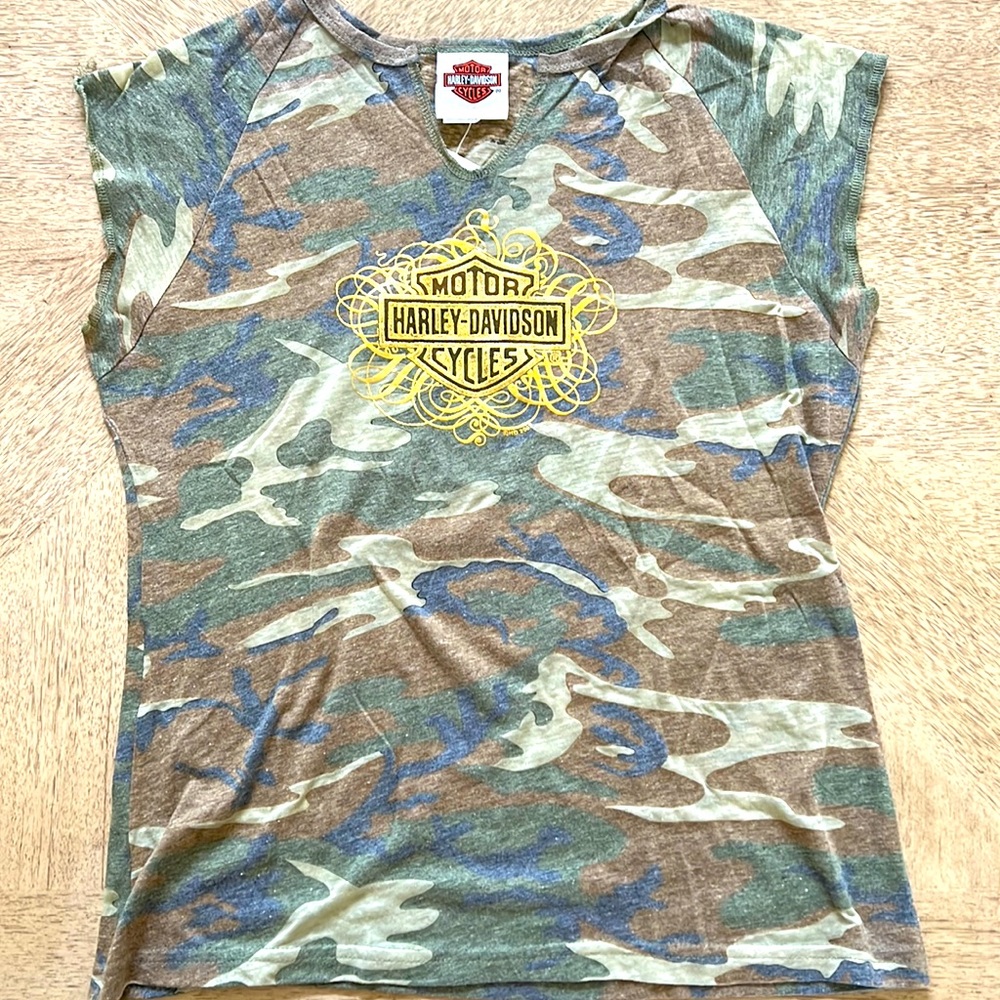 Harley Davidson women’s shirt from Doha, Qatar